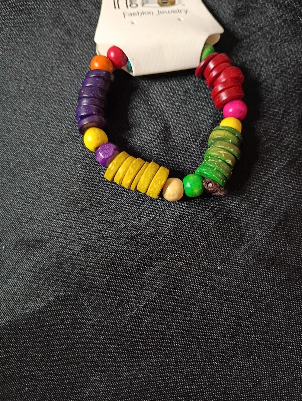 Stretchable wood braclet - Picture 2 of 2
